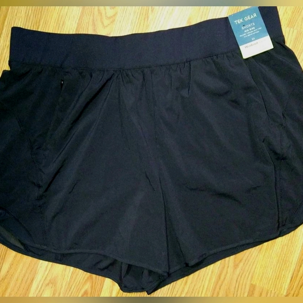 Tek Gear Mid Rise Moisture Wicking Work Out Shorts Women's Size 2X